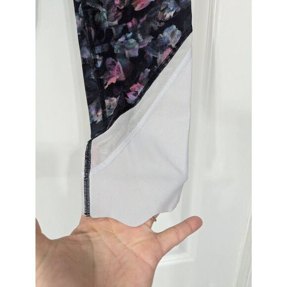 Lululemon Wunder Under Scalloped Hem High-Rise Crop 23" Luxtreme Roll Down 4*‎ - Picture 3 of 5